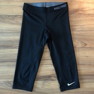 Nike Pro Workout Leggings